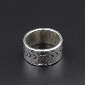 Handmade Silver Ring D05 - Radiant Style 4 Handmade silver ring D75 Aquarius Seven design 925 Silver