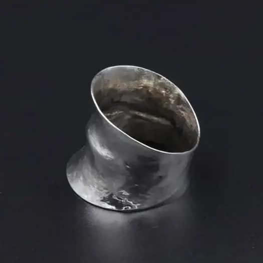 Handmade Silver Ring D31B - Graceful Luxury 1 Handmade silver ring D31B Aquarius Seven design 925 Silver