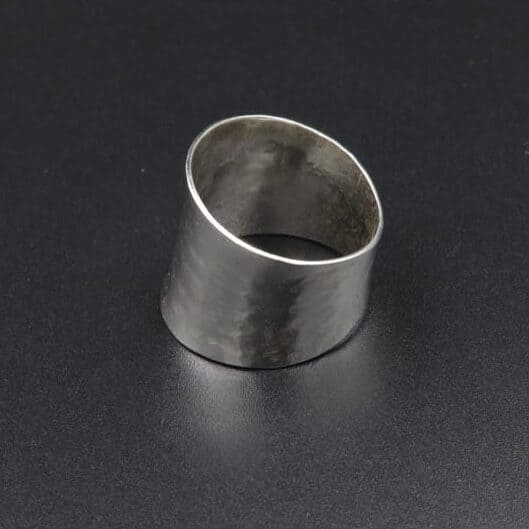 Handmade Silver Ring D31 - Stunning Craftsmanship 1 Handcrafted silver ring D31 Aquarius Seven design 925 Silver