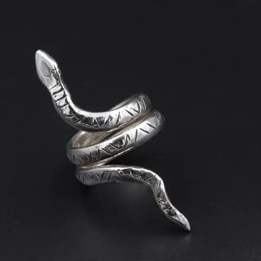 Handmade Silver Ring D39 - Radiant Beauty 1 Handmade silver ring D39 Aquarius Seven design 925 Silver